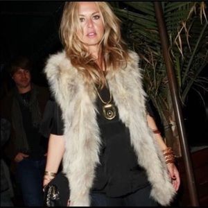 COPY - RACHEL ZOE FAUX FUR VEST STY 8203351 sz M